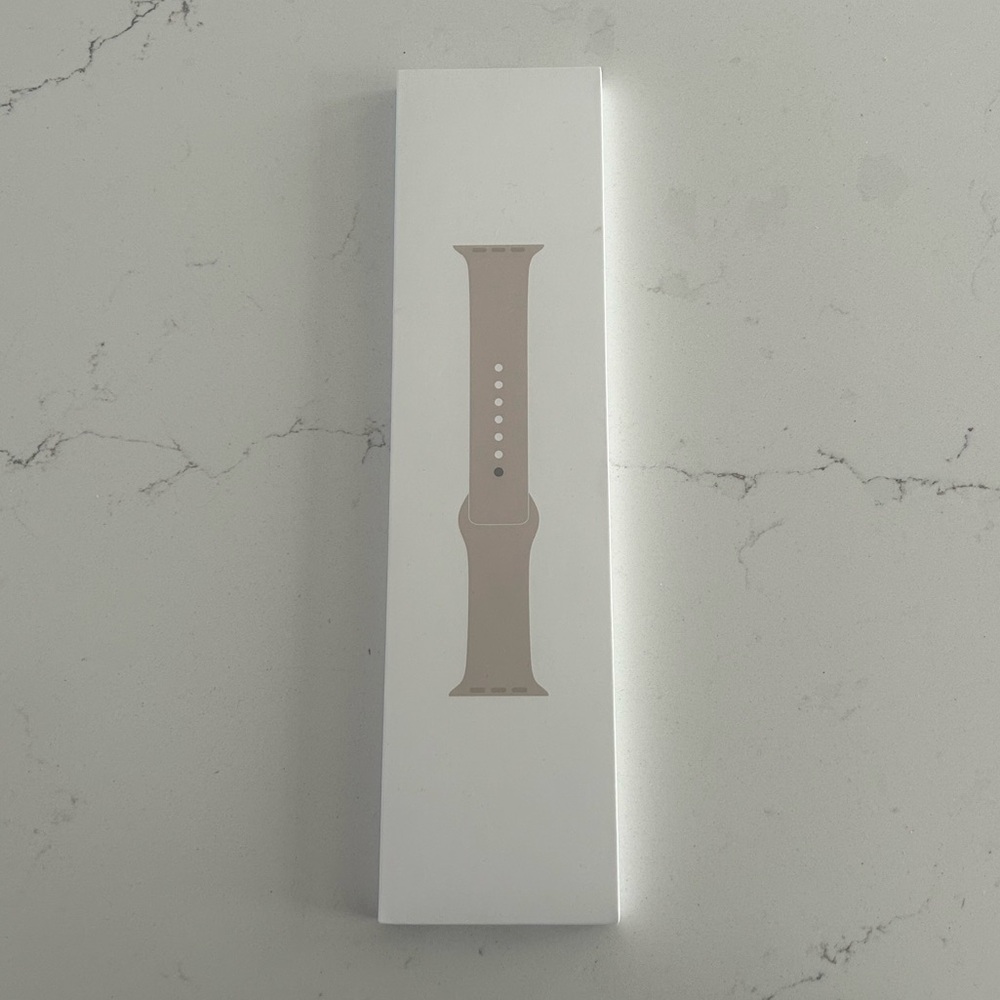 Apple Watch 41mm Starlight Sport Band